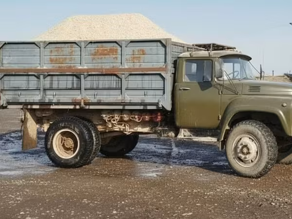 Жом с доставкой по Чуйской области. - Объем одной машины: 10–11 тонн