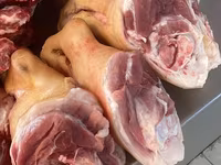 猪肉 订购 Доброго времени Продаю мясо свинины-тушами пол туши. Кусками — photo 4