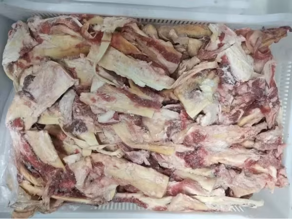 Жилка становая, мягкая.