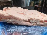 Шпик на шкуре — الصورة 3